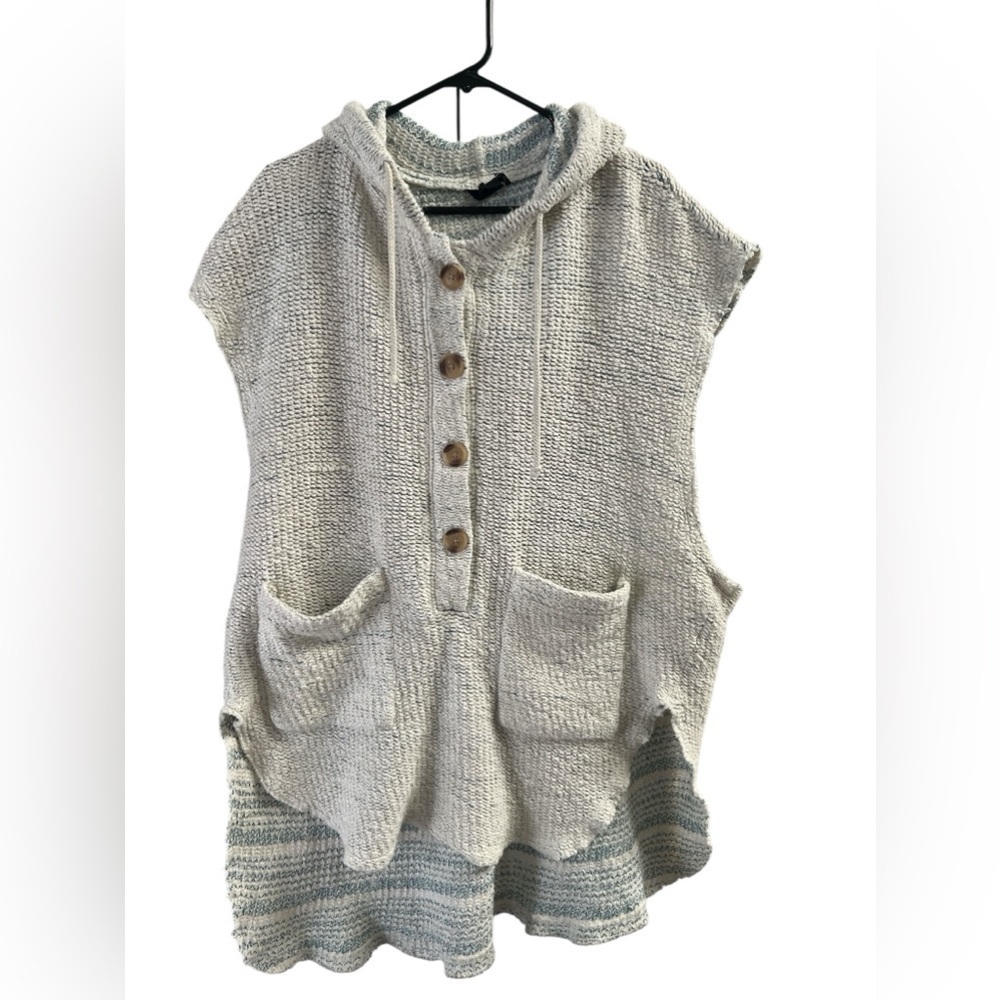 Urban outfitters hooded cut off sweater - Picture 1 of 7